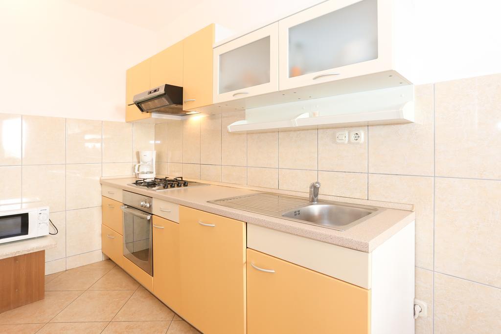 Apartments Ivan โตรกีร์ ภายนอก รูปภาพ