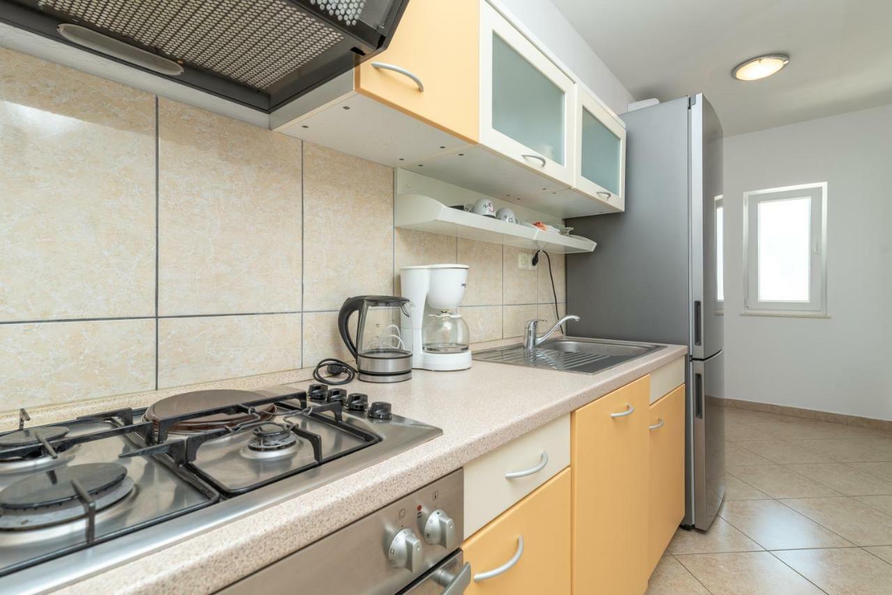 Apartments Ivan โตรกีร์ ภายนอก รูปภาพ